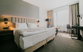 V Hotel Warsaw